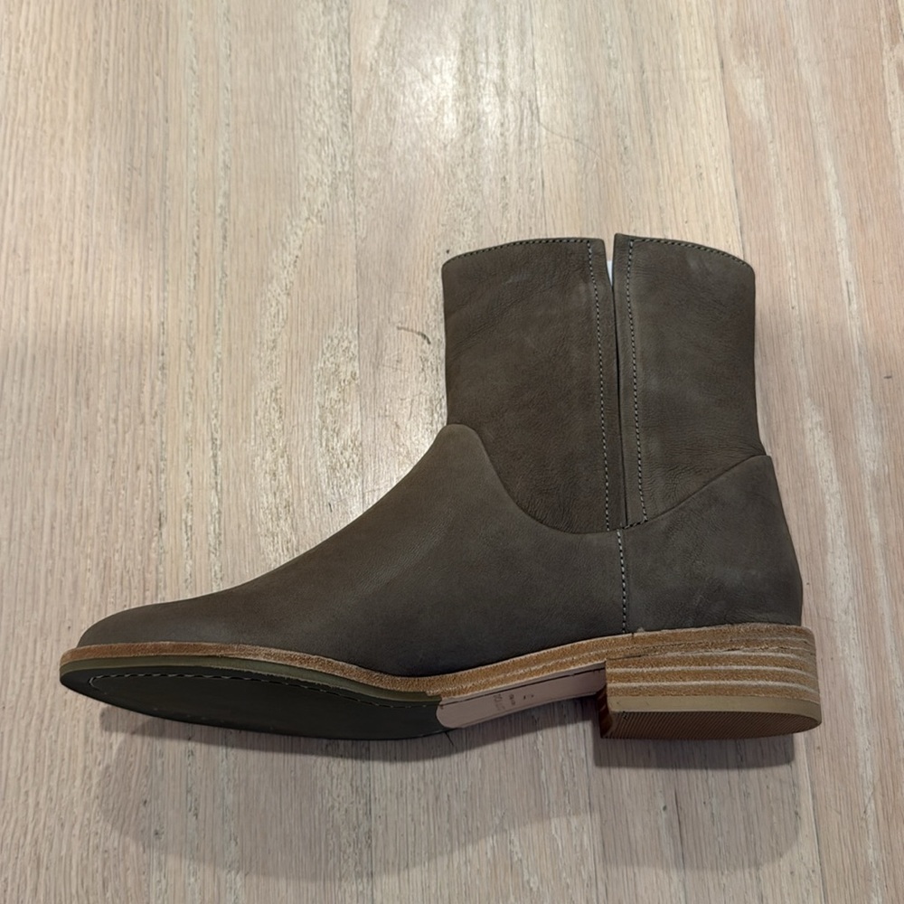 Brand new taupe leather ankle boots